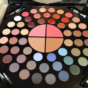 Stila Ultimate Color Palette